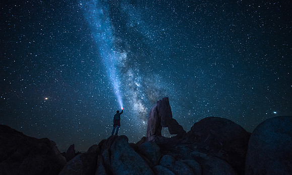 Boot Arch - Alabama Hills in Lone Pine California