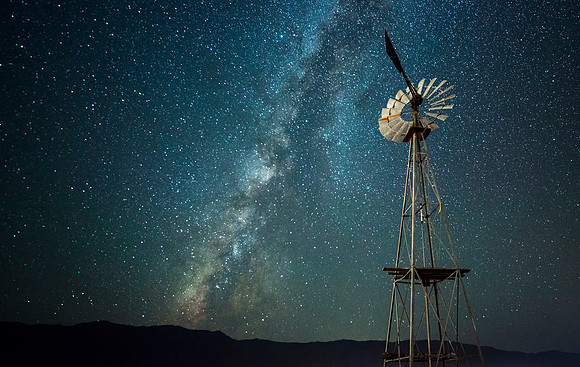 Windmill - Hwy 166 outside Santa Maria California